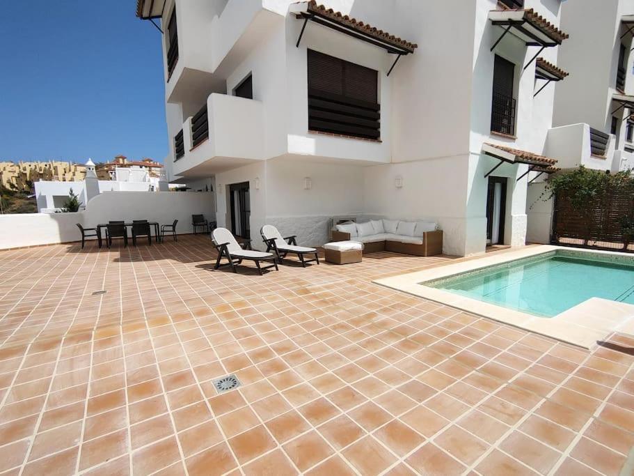 Full Apartment With Private Pool Эстепона Экстерьер фото